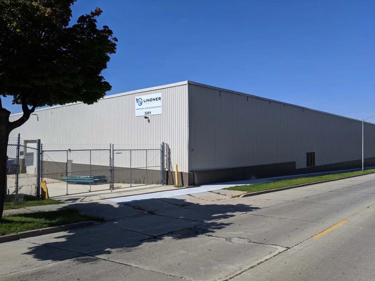 Lindner Logistics, LLC (S 20th St) — photo 10
