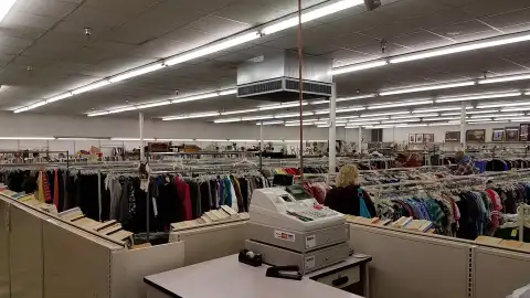 Fox Valley Thrift Shoppe — photo 3