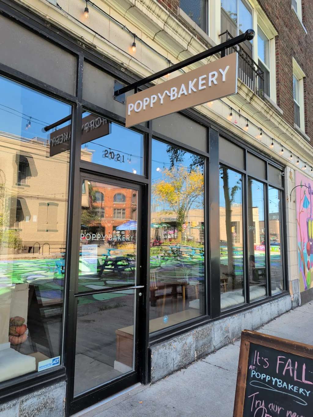 Poppy Bakery