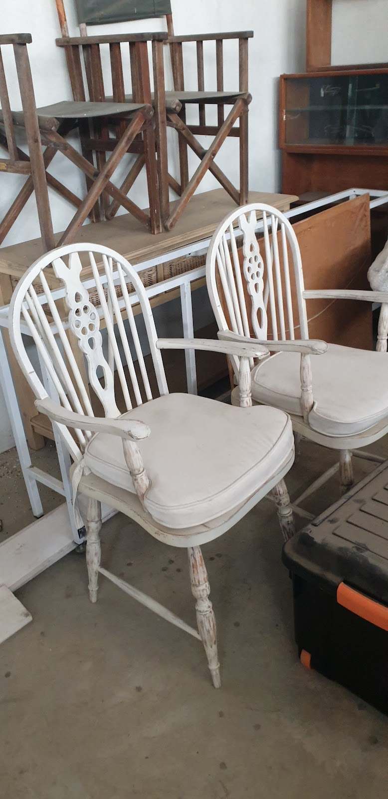 The Secondhand Barn — photo 4