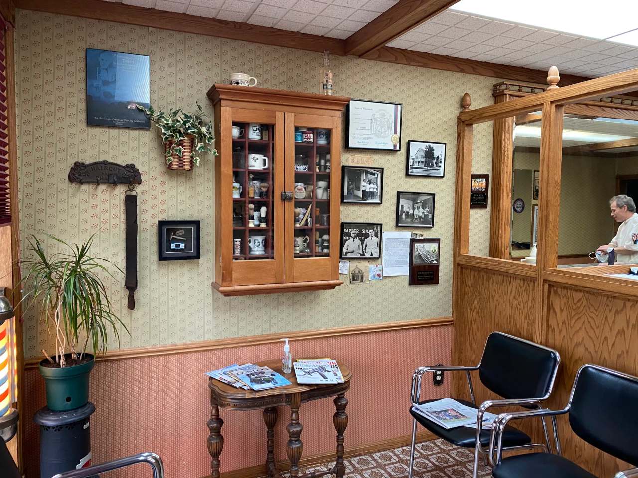 Tim's Barber Shop — photo 2