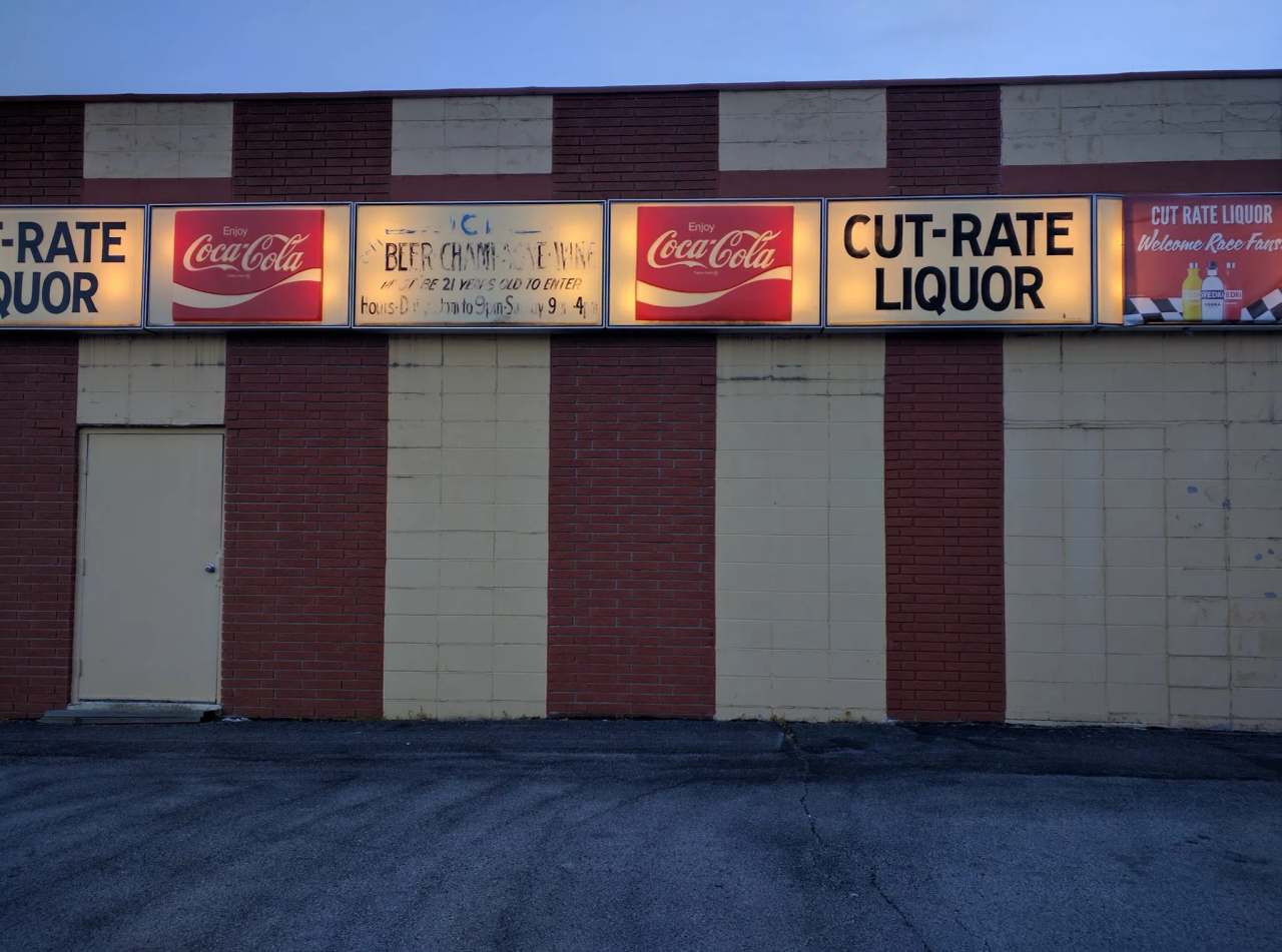 Cut-Rate Liquor — photo 1