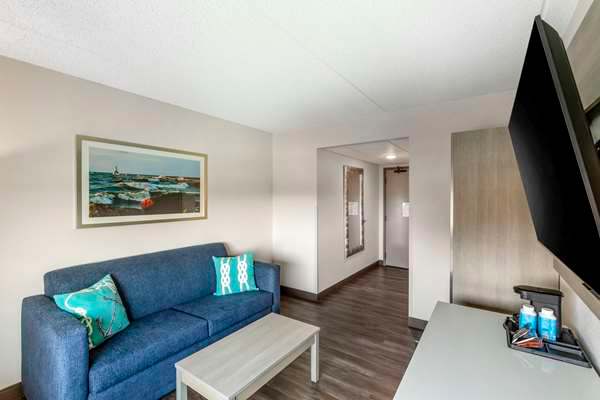 The Harborview on Lake Michigan, an Ascend Collection Hotel — photo 9