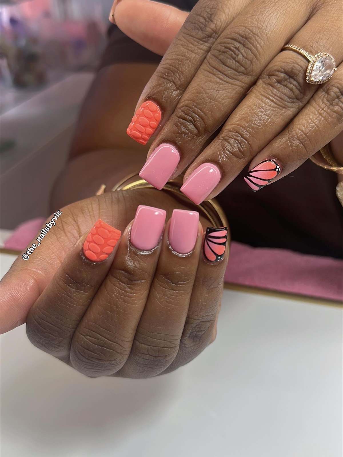 T N Nails — photo 1