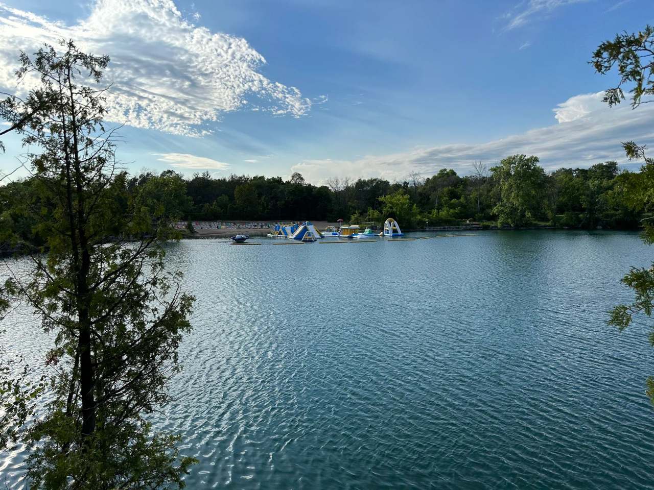 Evergreen Park — photo 1