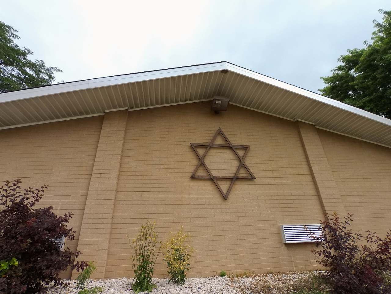 Temple Menorah — photo 4