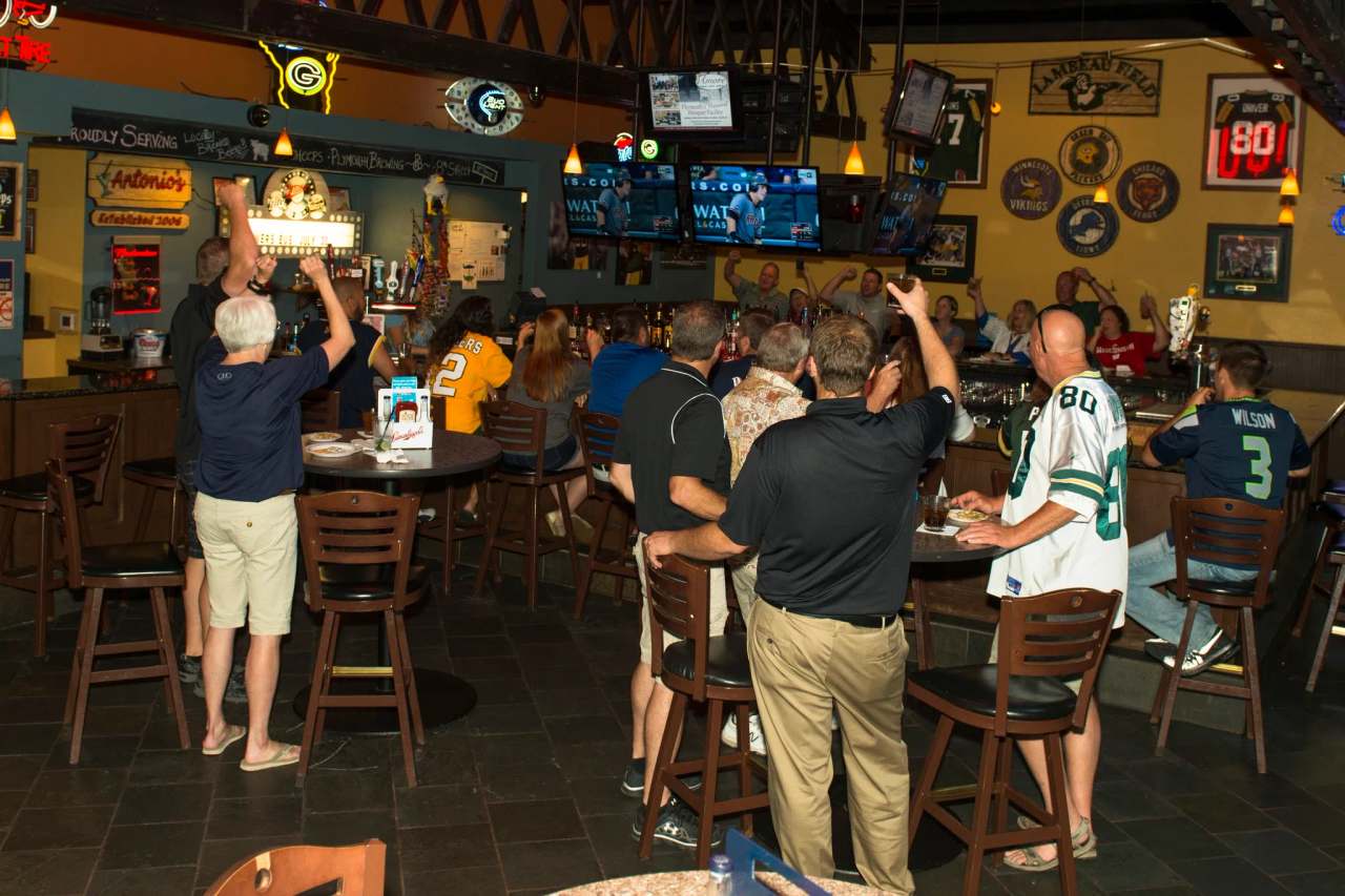Antonio's Sports Bar & Grille — photo 1