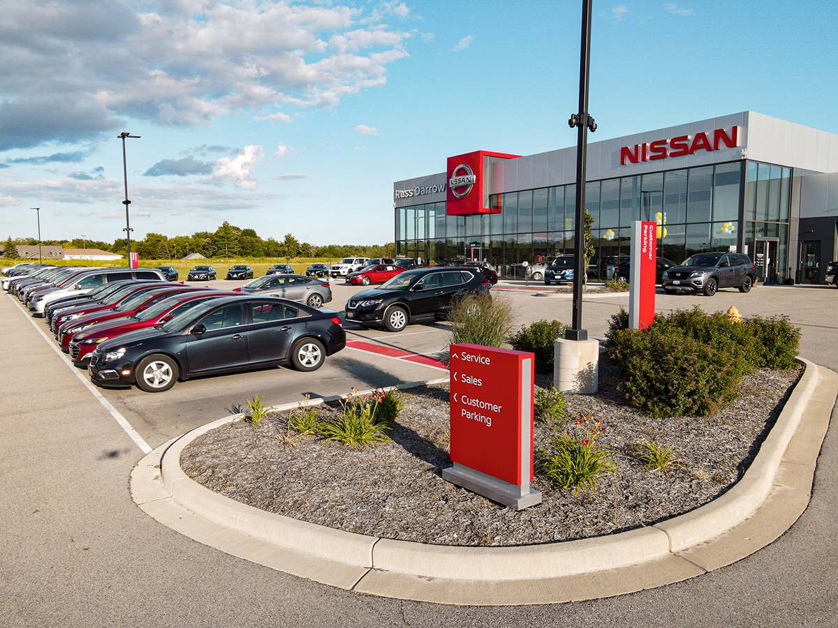 Russ Darrow Nissan of West Bend Parts Department — photo 1