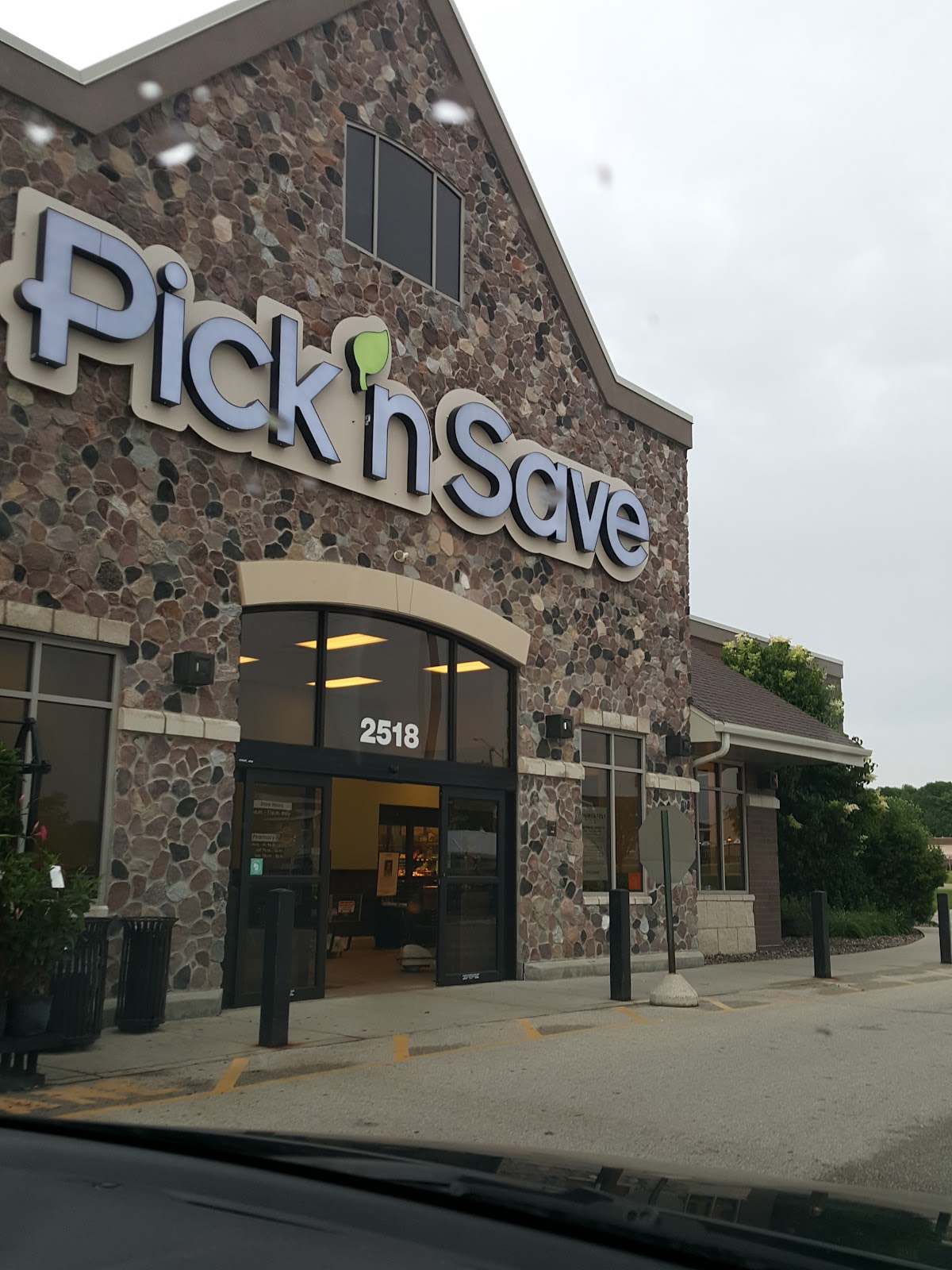 Pick 'n Save (W Washington St) — photo 3