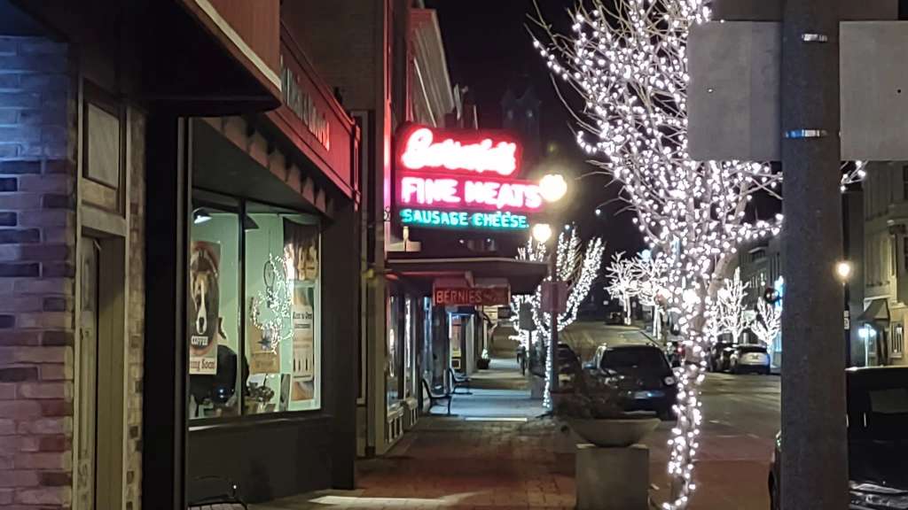 Downtown Port Washington Main Street