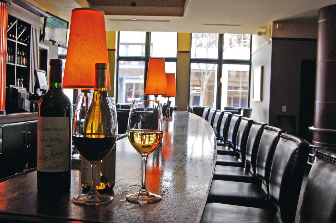 Johnny Delmonico's Steakhouse — photo 1