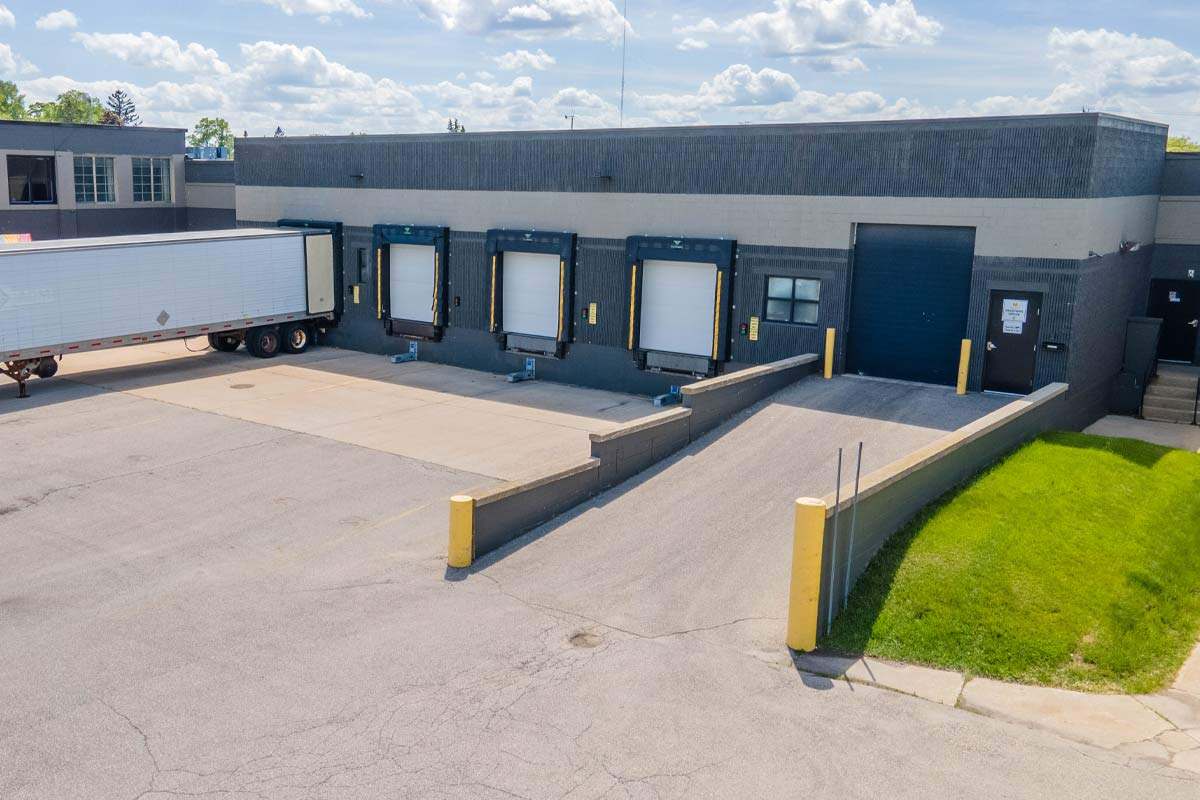 Phoenix Logistics (N Holton St) — photo 6