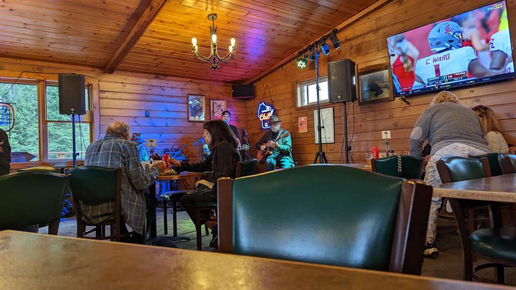 Pine Isle Lodge