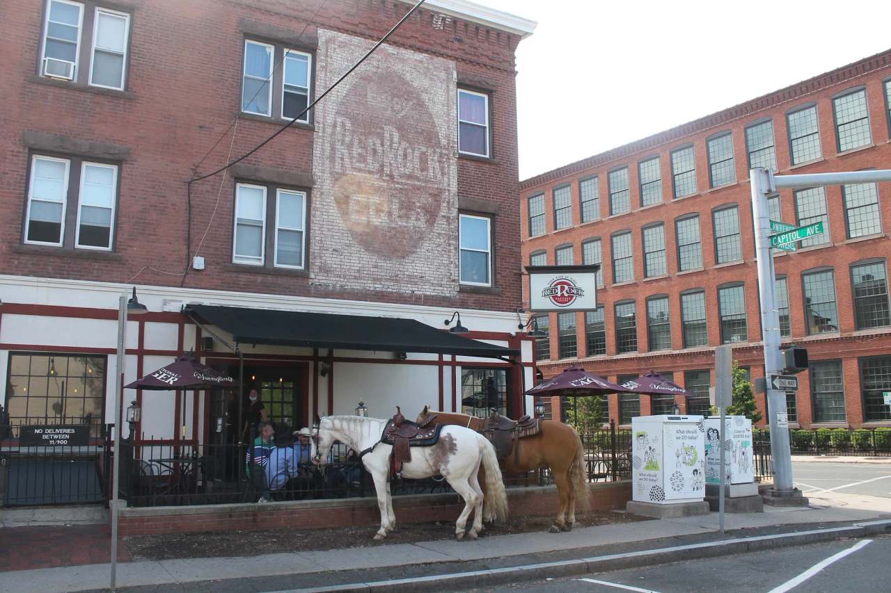 Red Rock Tavern — photo 9