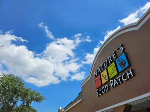 Nature's Food Patch Market & Café — photo 2