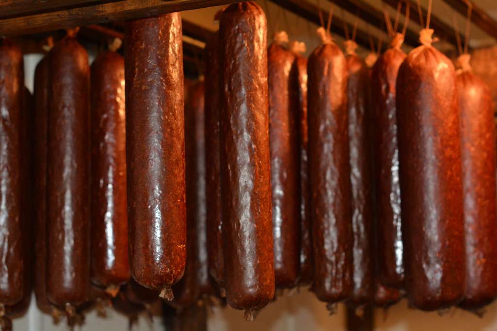 Held's Meat and Cheese Market