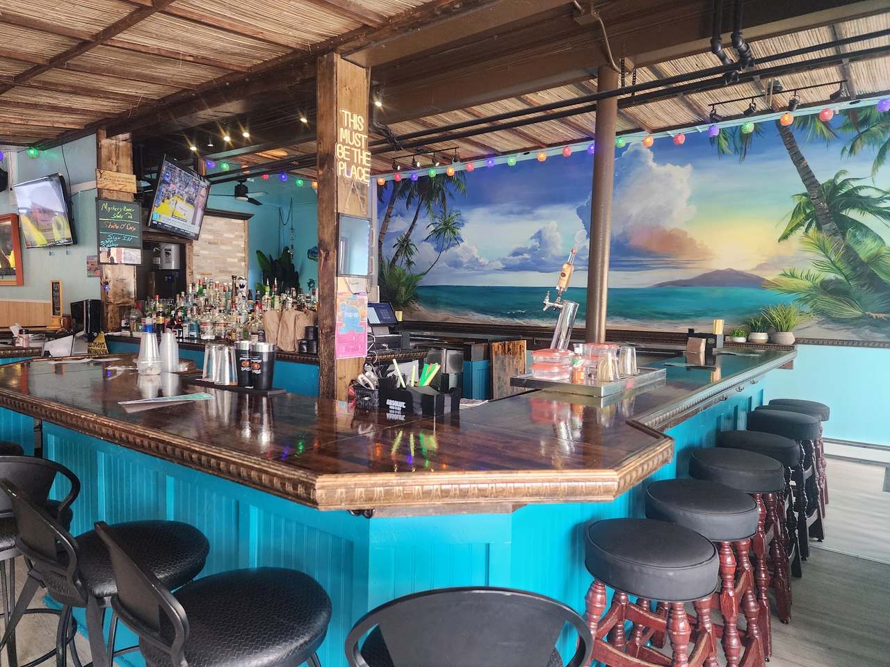 Casey Key Pub — photo 1