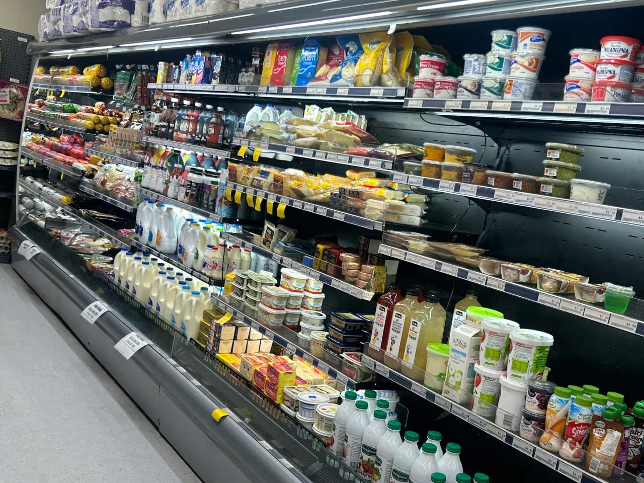 JELLICOE SUPERMARKET — photo 2