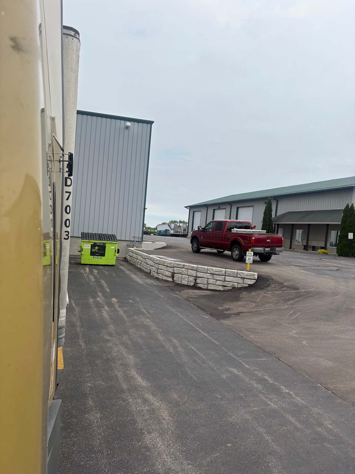 Ford autoparts — photo 1