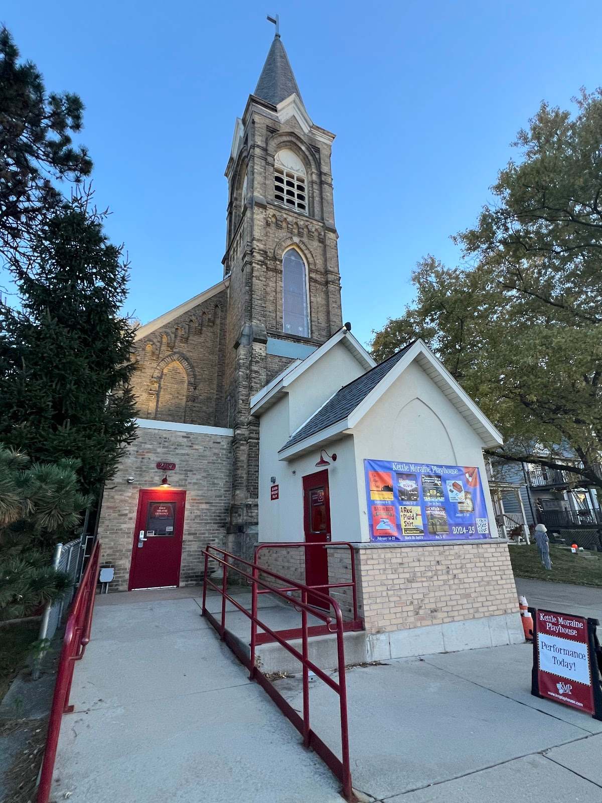 Kettle Moraine Playhouse — photo 1