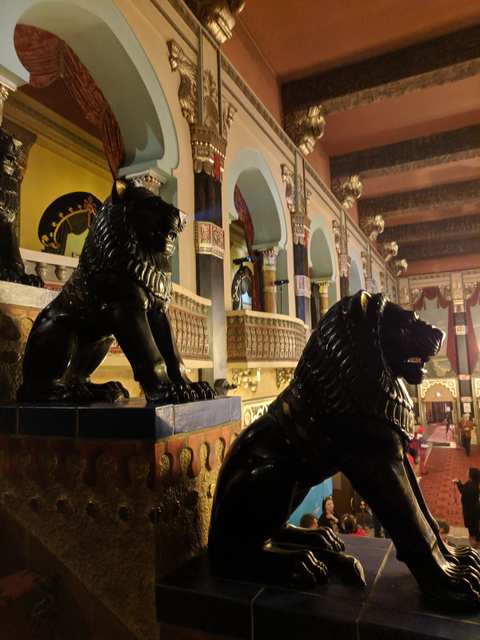 The Oriental Theatre — photo 4