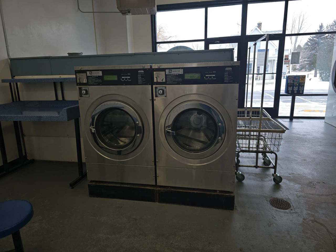 Scrub Hub Laundry Service — photo 1