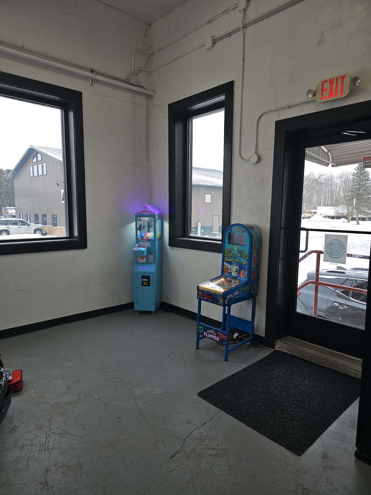Scrub Hub Laundry Service — photo 3