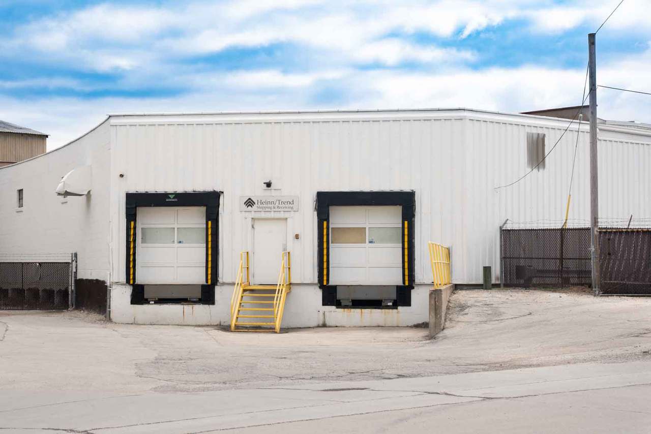 Phoenix Logistics (N Richards St) — photo 3