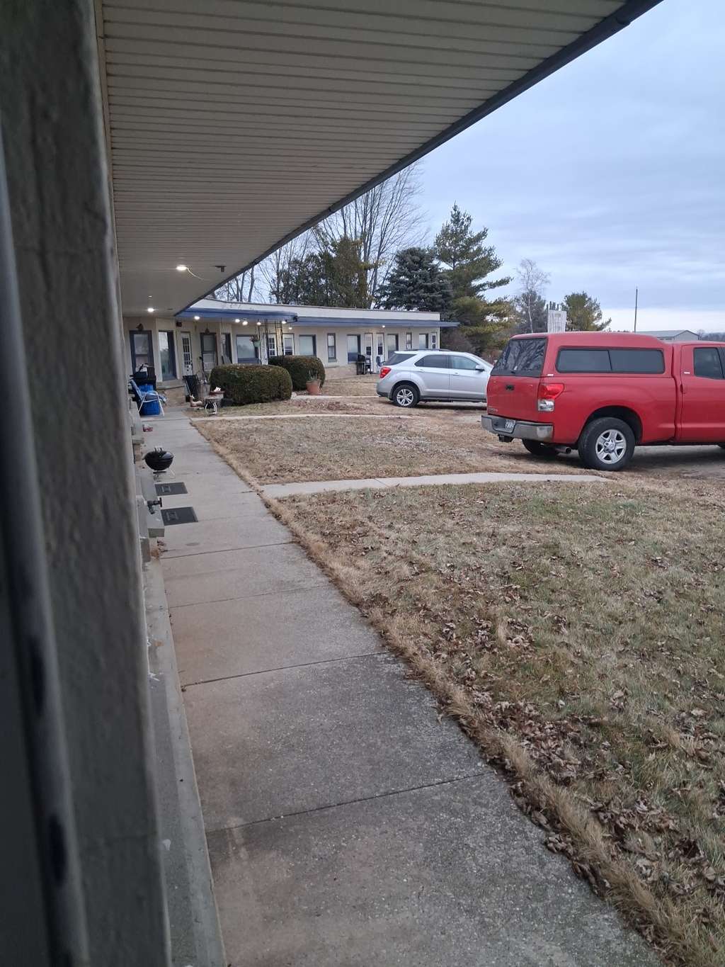 Lakeview Motel