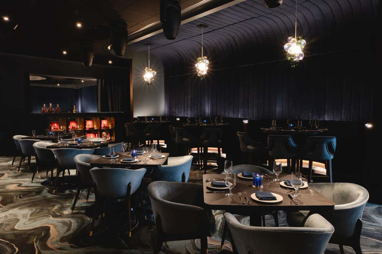 The Sapphire Tampa — photo 1