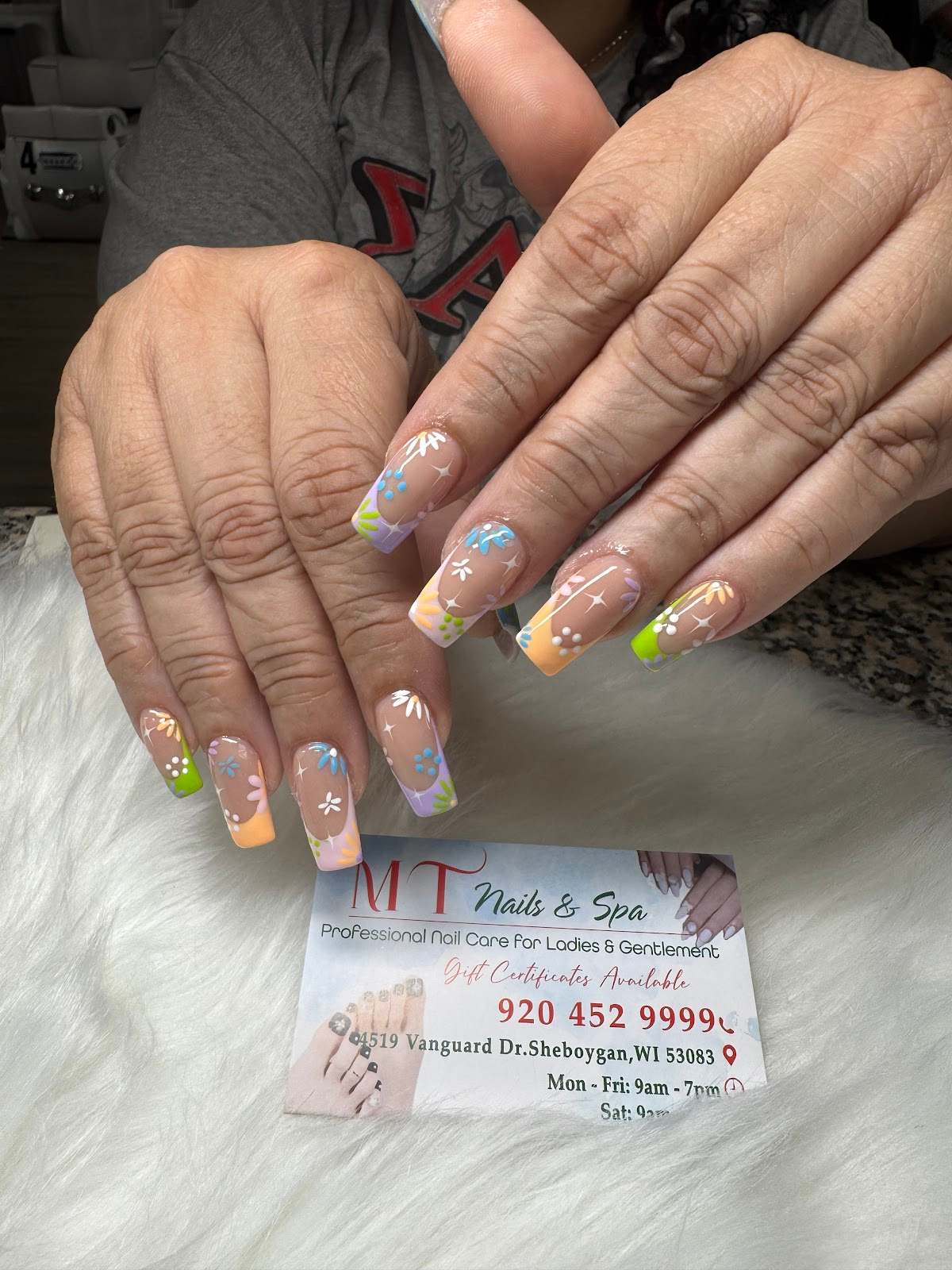 MT Nails and Spa — photo 2