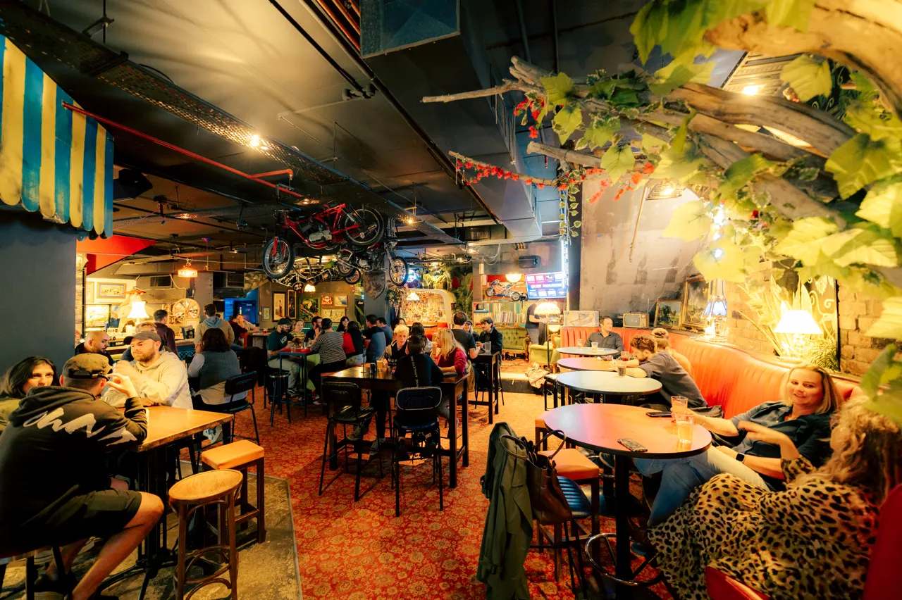 Leroy's — photo 1