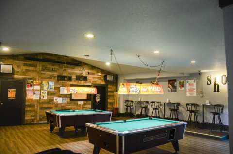 Shotzy's Country Rock Bar — photo 3