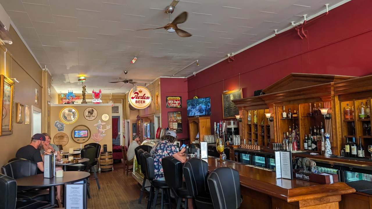 Tangled Hickory — photo 3