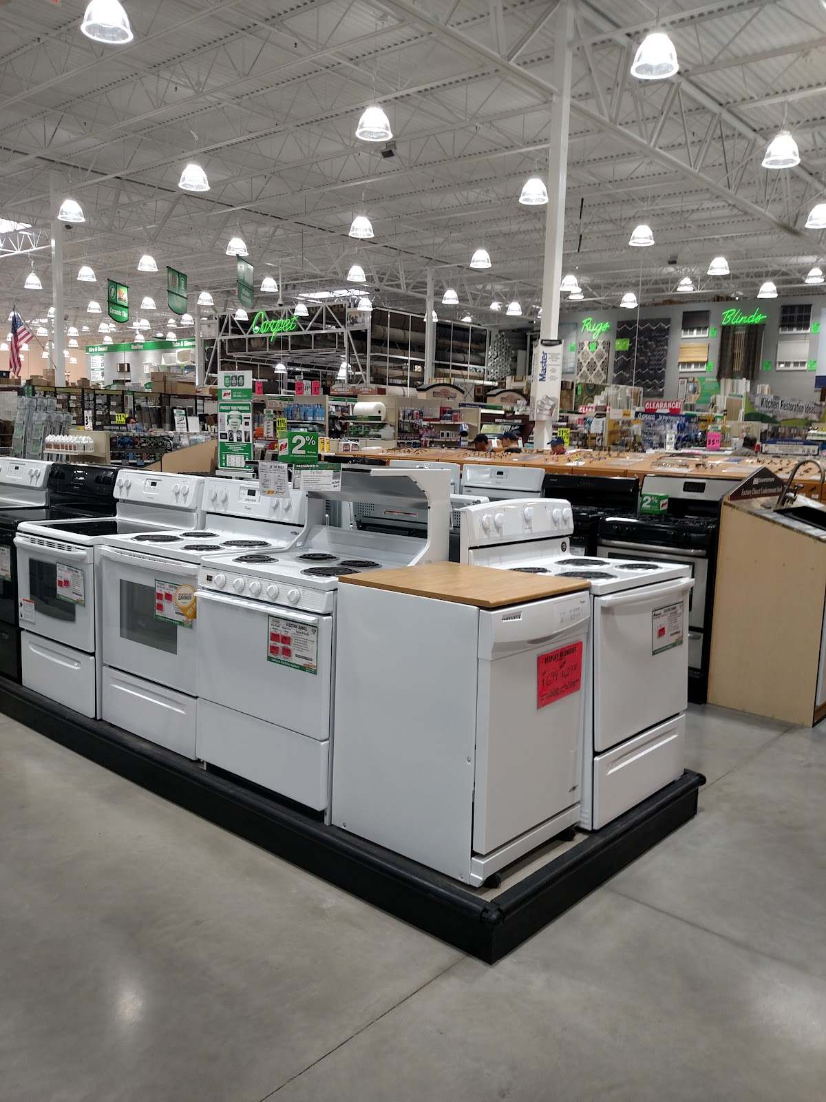 Menards — photo 2