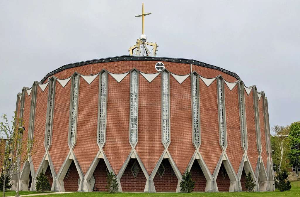 Sacred Heart Seminary and School of Theology