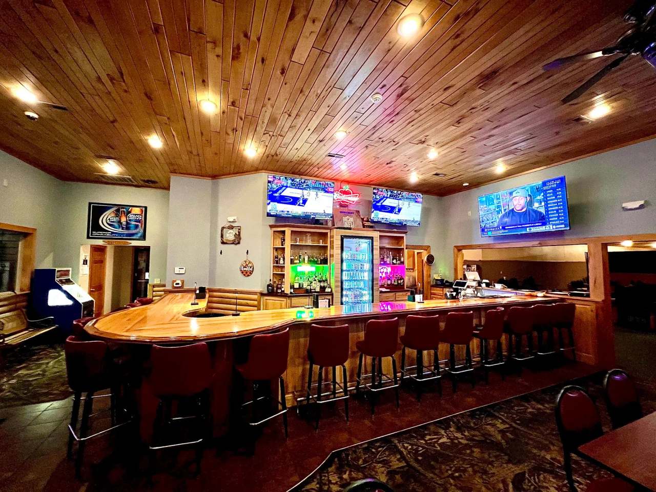 Apple Valley Road Haus and Event Center — photo 1