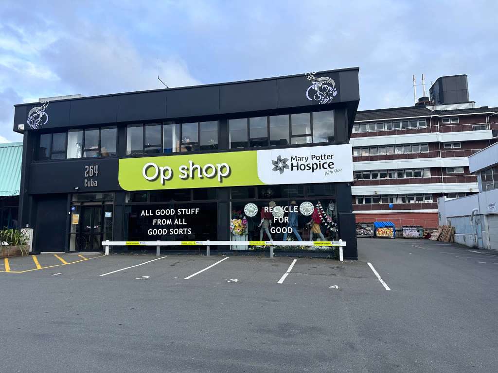 Mary Potter Hospice Shop - Cuba Street