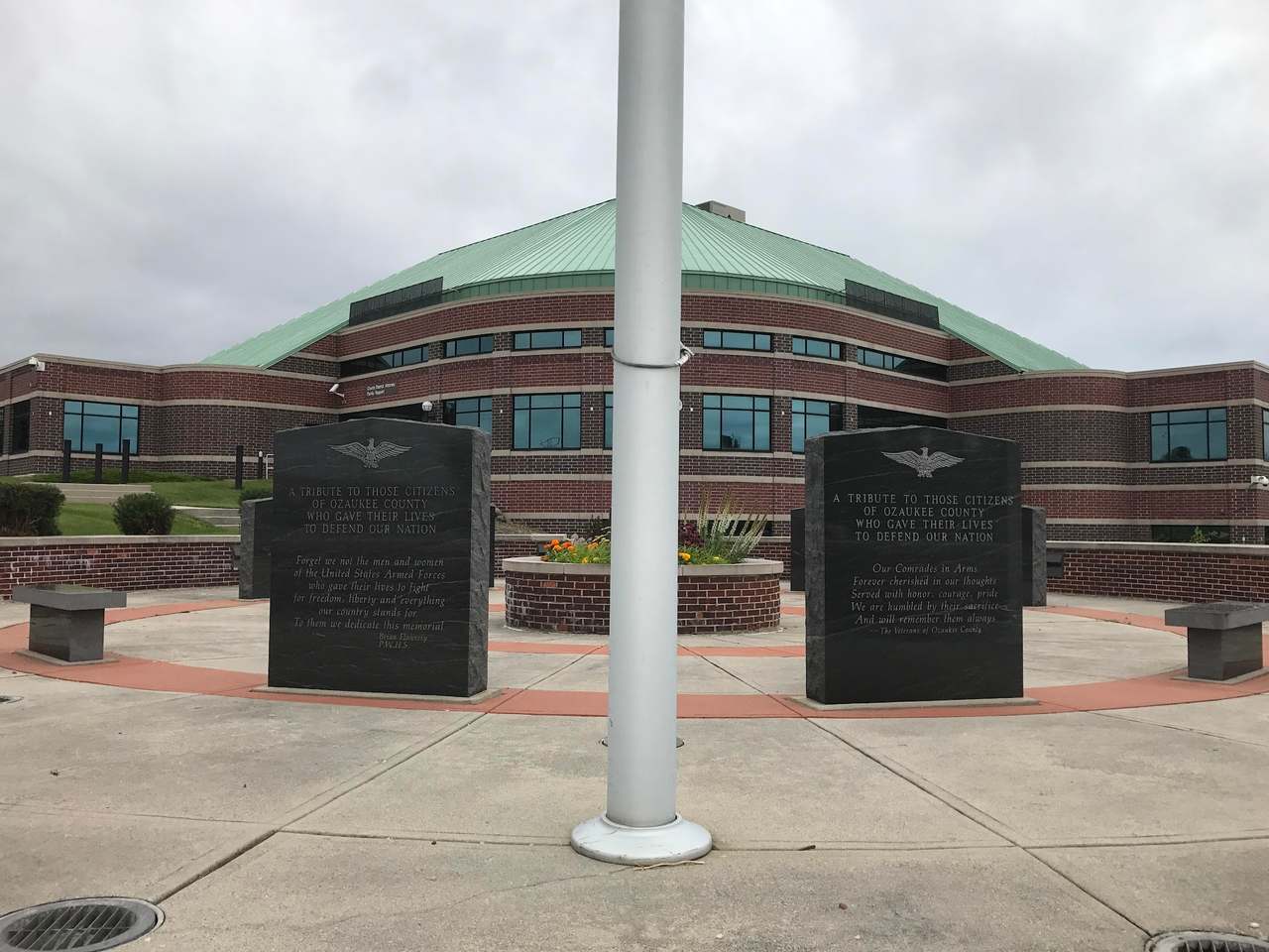 Ozaukee County Courthouse — photo 2