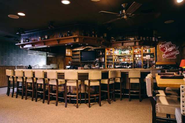 Fannies Supper Club & Motel
