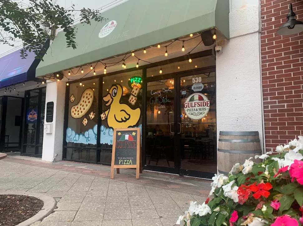 Gulfside Pizza & Subs — photo 1