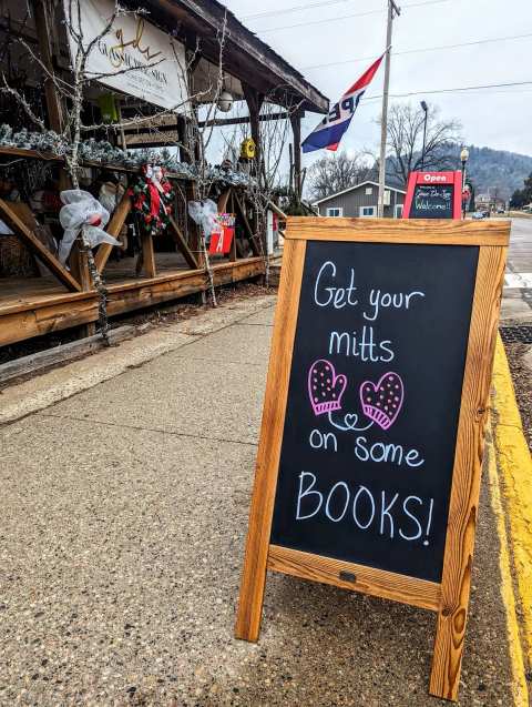 Books on Main, LLC — photo 3