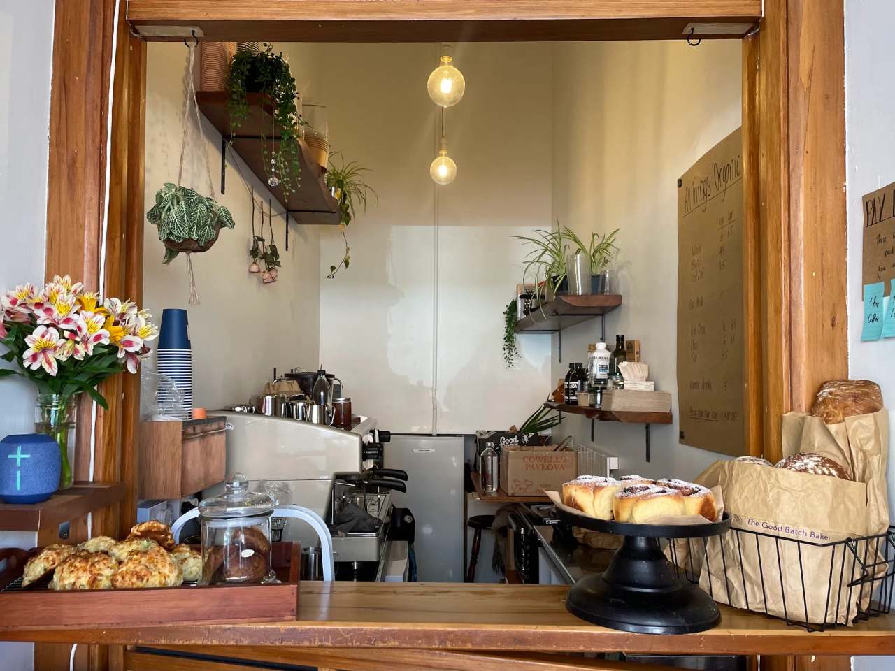 Sheh's Coffee and Crumbs — photo 1