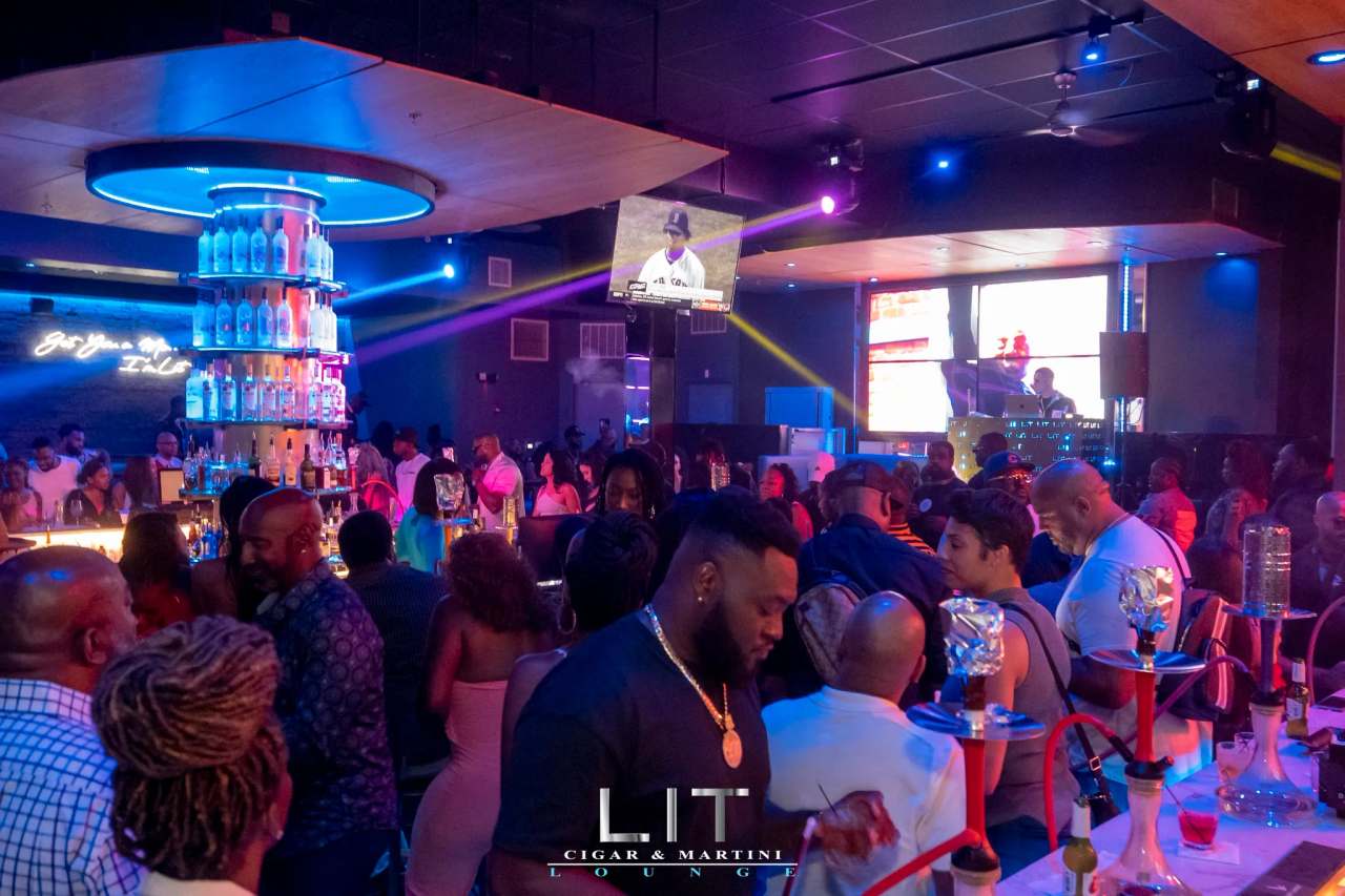 LIT Cigar & Martini Lounge — photo 1