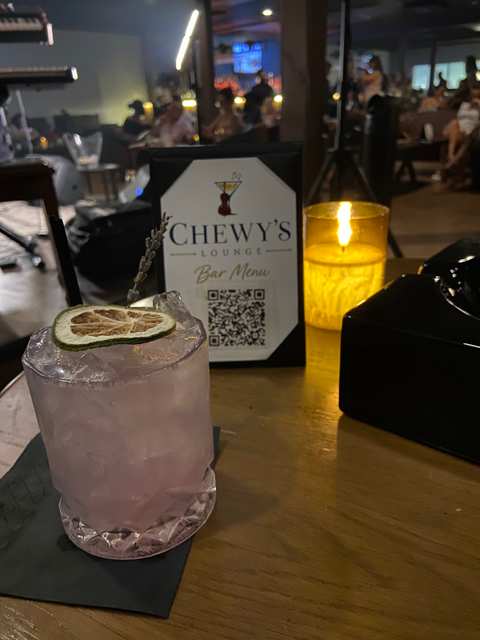 Chewy's Lounge — photo 3