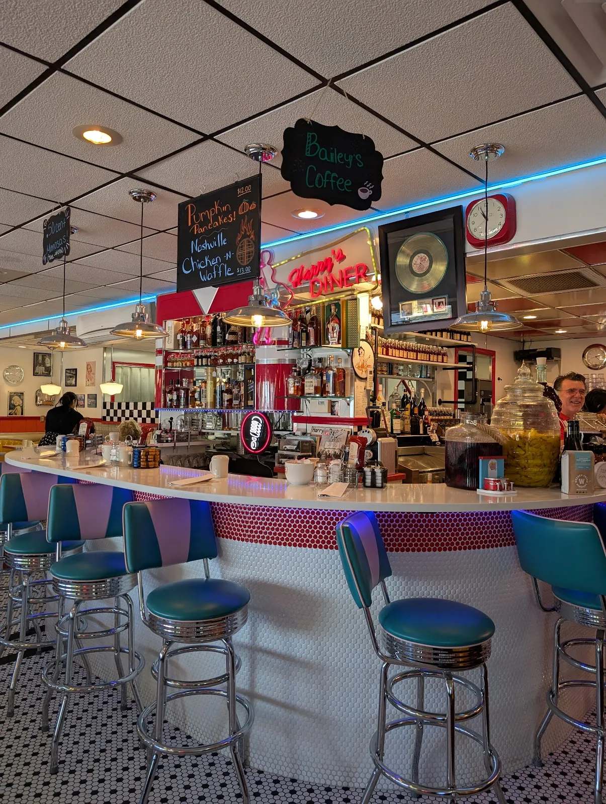 Harry's Diner — photo 3