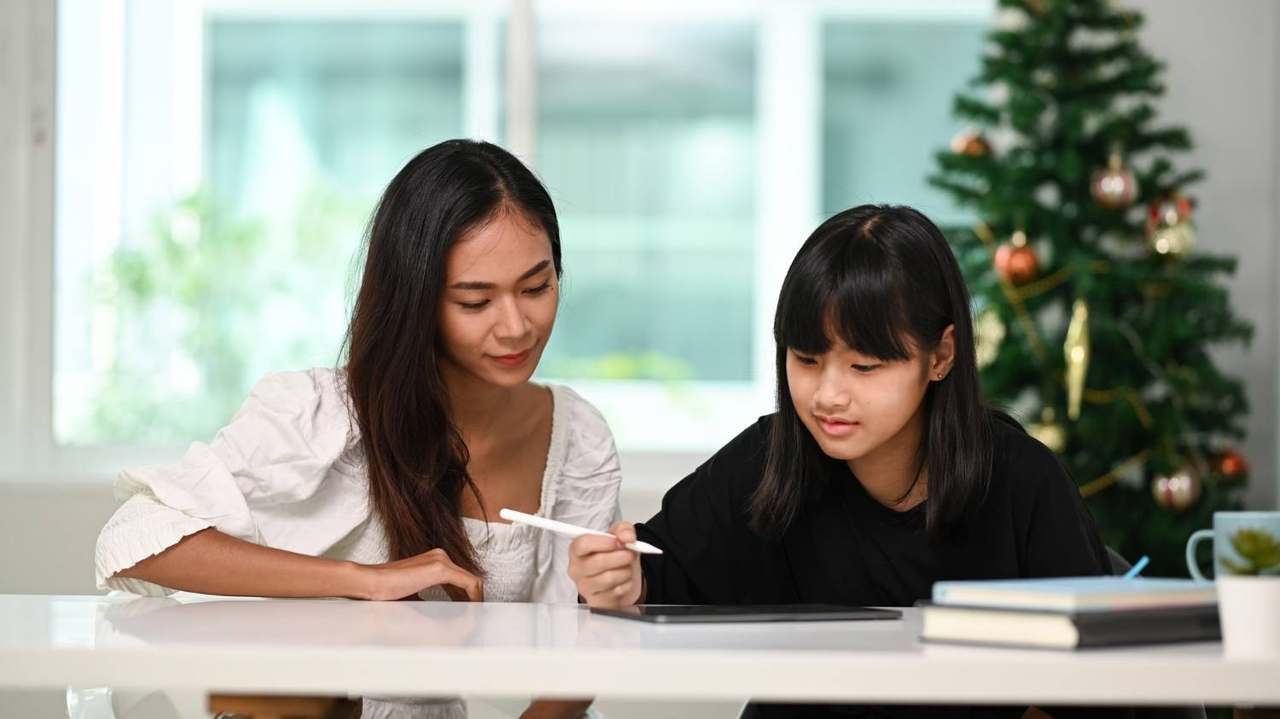 IB, IGCSE and A Level Tutor - HKETS — photo 2