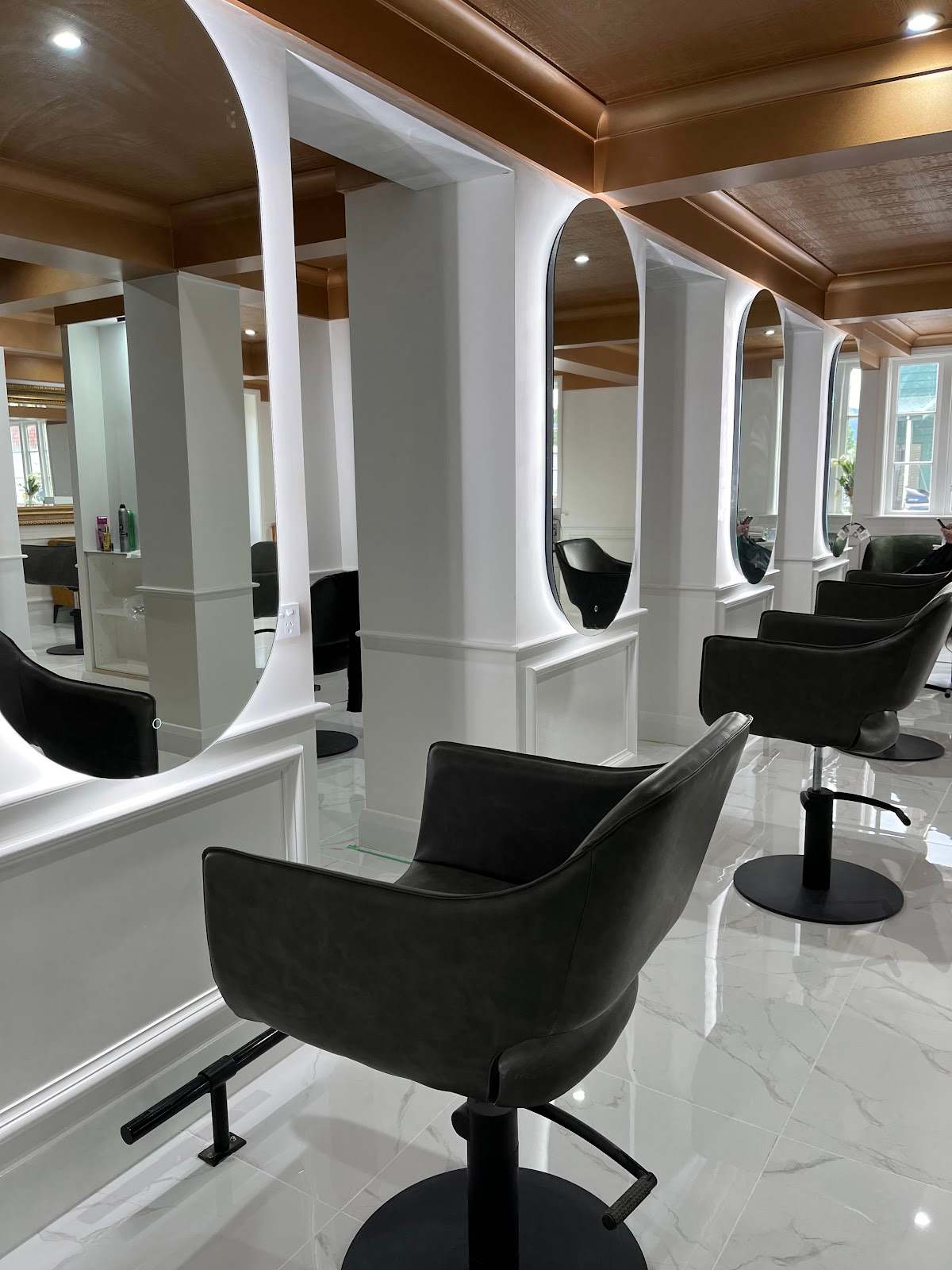 The Hair Salon — photo 2