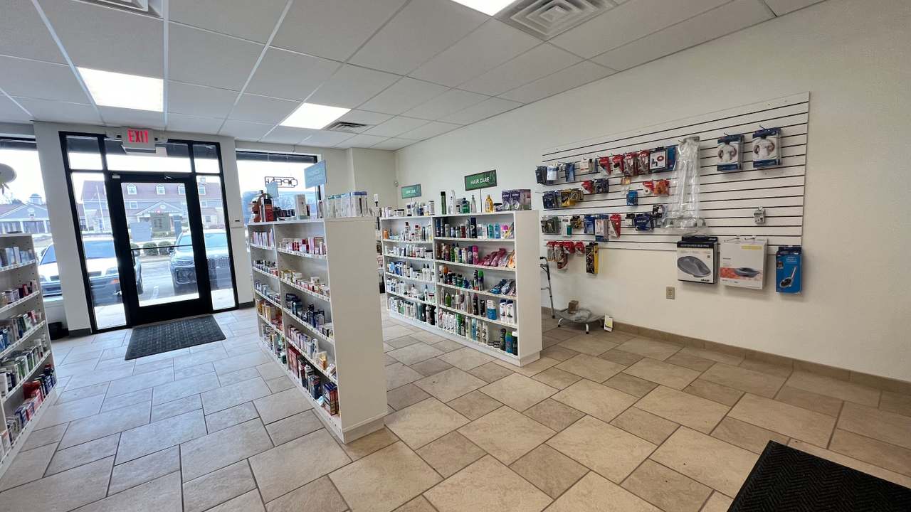 Mequon Family Pharmacy — photo 4