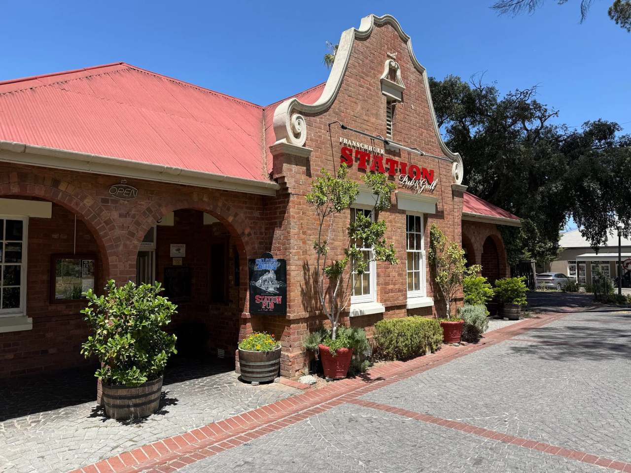 Franschhoek Station Pub & Craft Bar — photo 5